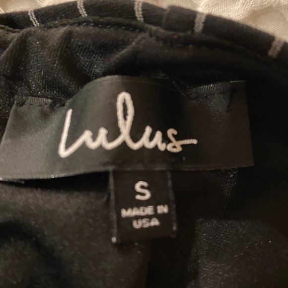 Lulus Women's Groove Queen Black Striped Skort Skirt Size Small Zipper Back - Picture 2 of 3